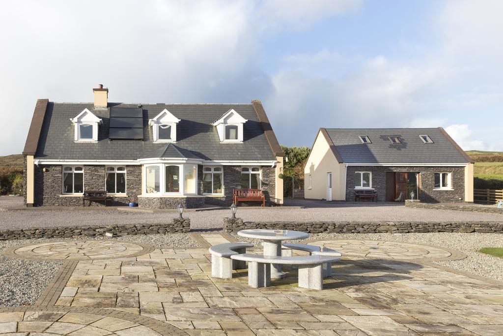 Carraig Liath House Bed & Breakfast Clynacartan Exterior photo